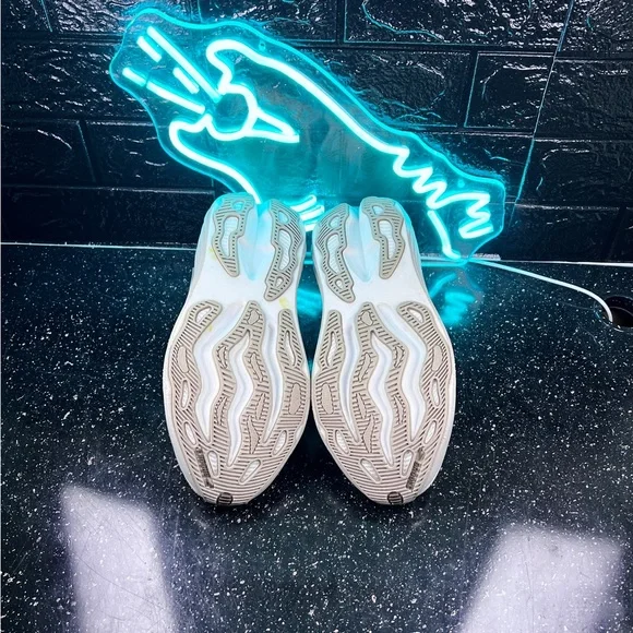 Brooks Glycerin Max Women’s Walking Marathon Running Shoes Sneakers Brown - 9 - Picture 5 of 6